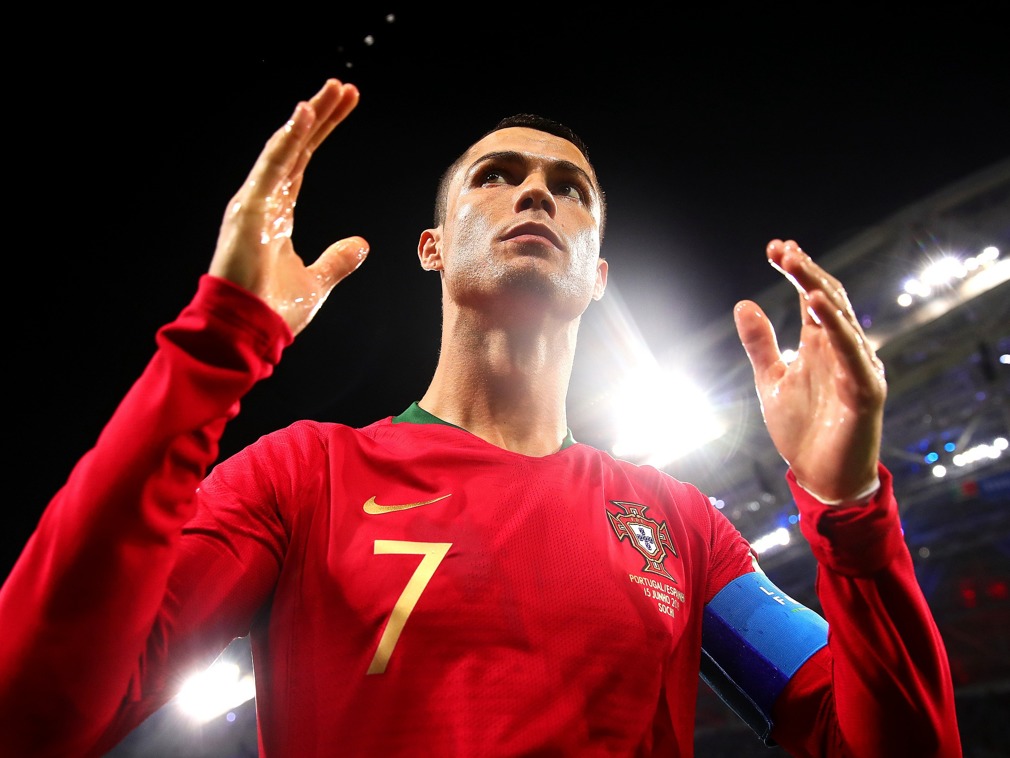 CRISTIANO RONALDO erzielte vier Tore für die Nationalmannschaft